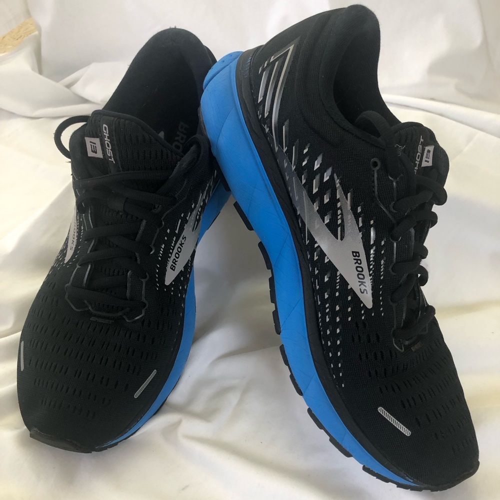 Brooks Ghost 13 men’s running shoe; size 10.5.